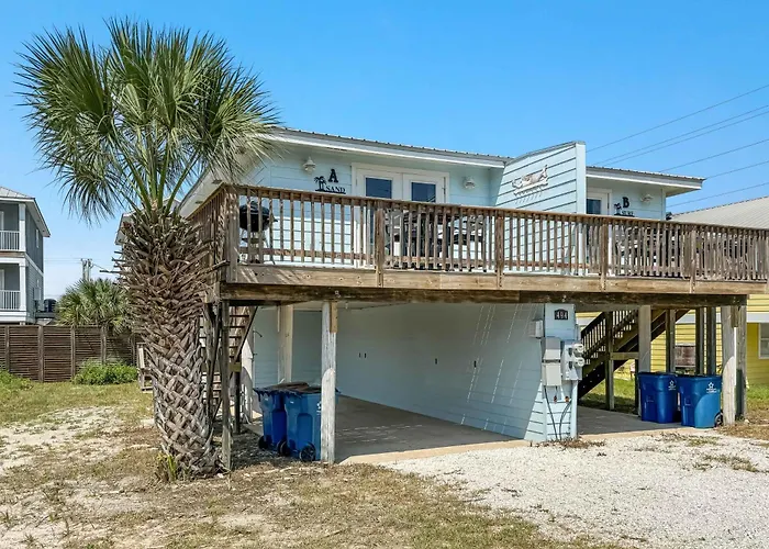 Holiday home The & Surf House *